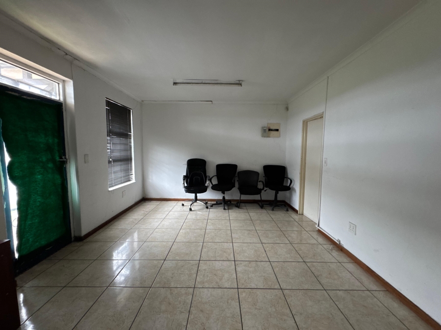 3 Bedroom Property for Sale in Hillcrest Heights Western Cape